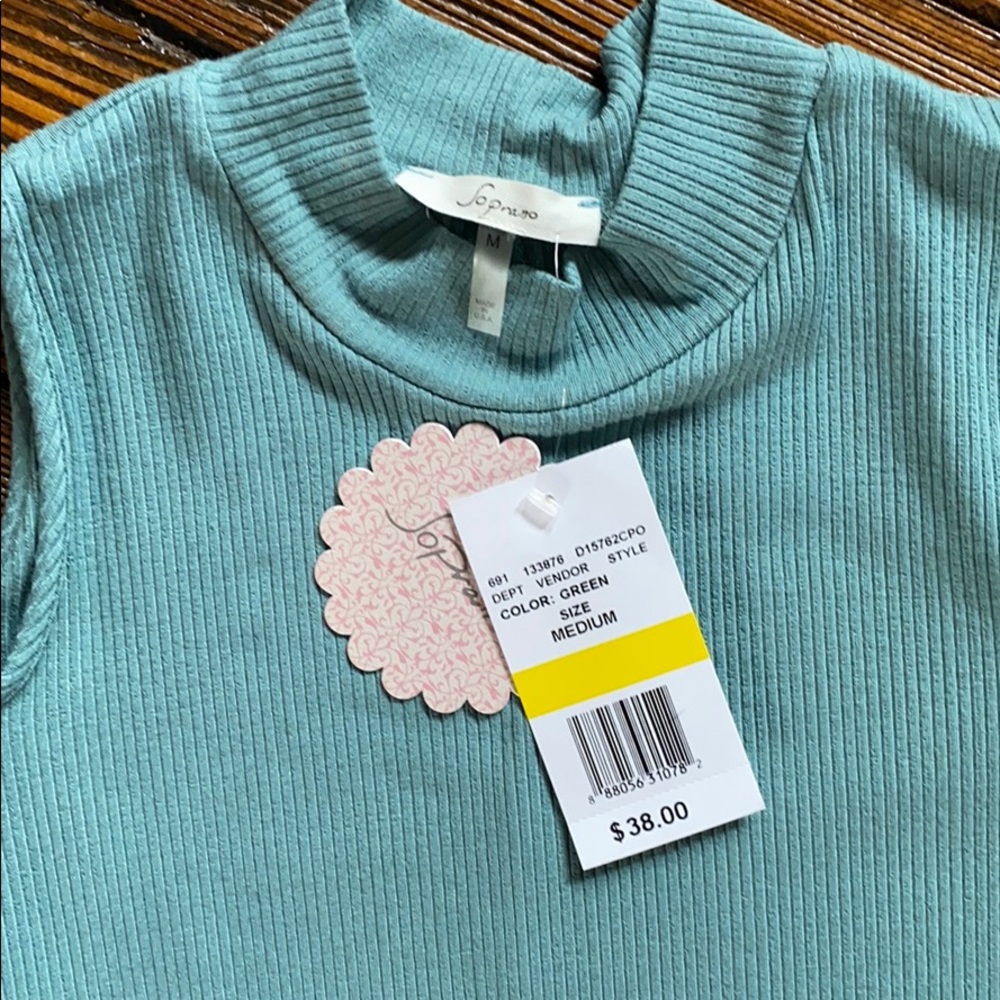 NWT Soprano cold shoulder spring dress in Sage - Picture 5 of 6